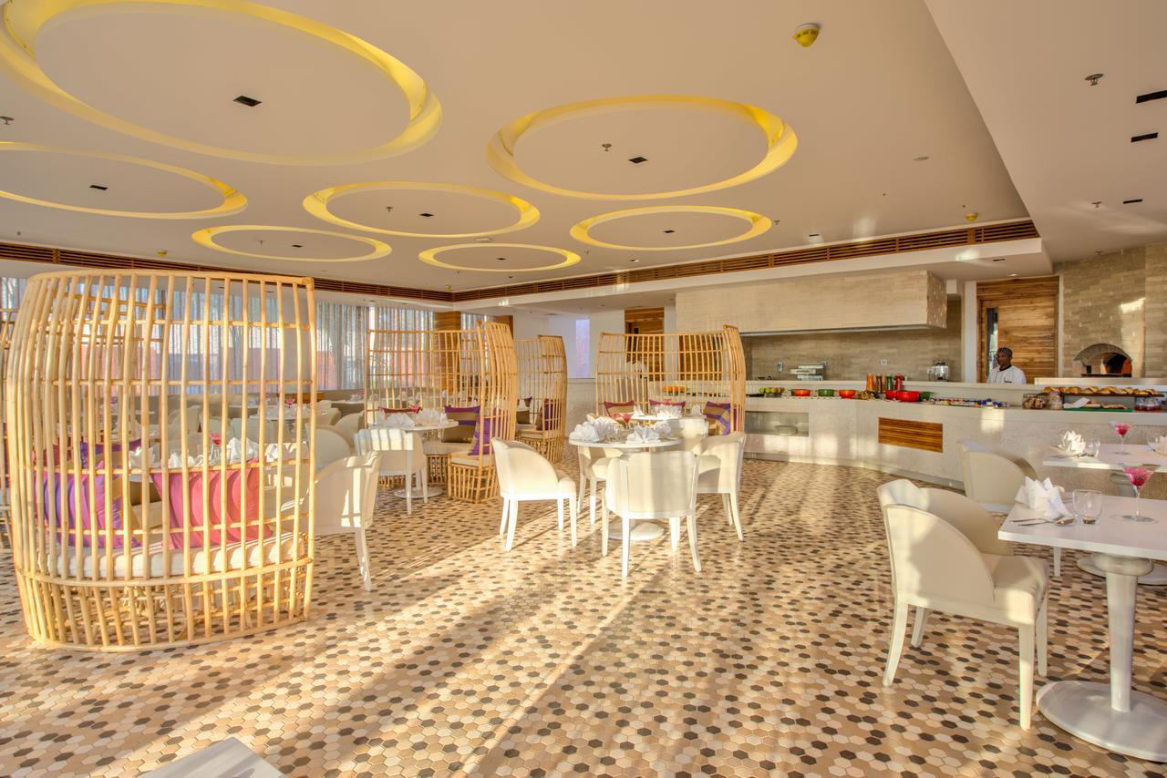 อซายา บีช รีสอร์ต Hotel บีนอลิม ภายนอก รูปภาพ