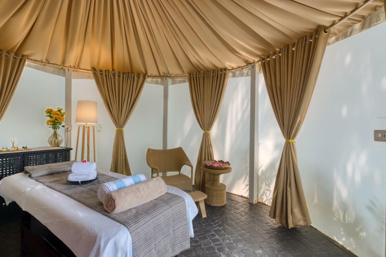 อซายา บีช รีสอร์ต Hotel บีนอลิม ภายนอก รูปภาพ